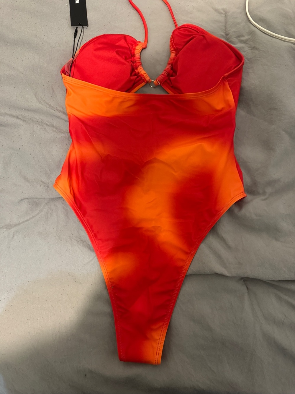 one piece - Picture 3 of 6